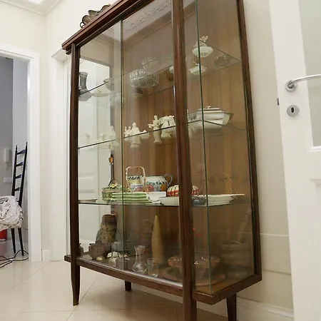 Nori Oda ve Kahvaltı Roma