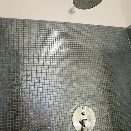 Nori Oda ve Kahvaltı Roma