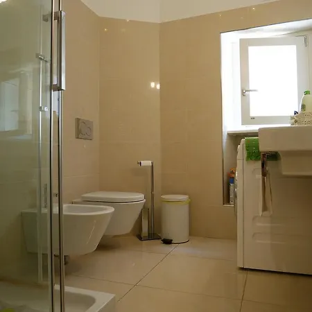 Oda ve Kahvaltı Nori